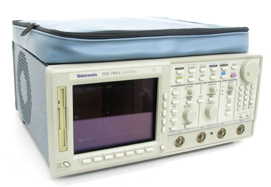 Tektronix, TDS784A