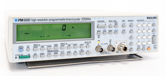 Fluke Philips PM6680 Timer - Counter - Frequency meter